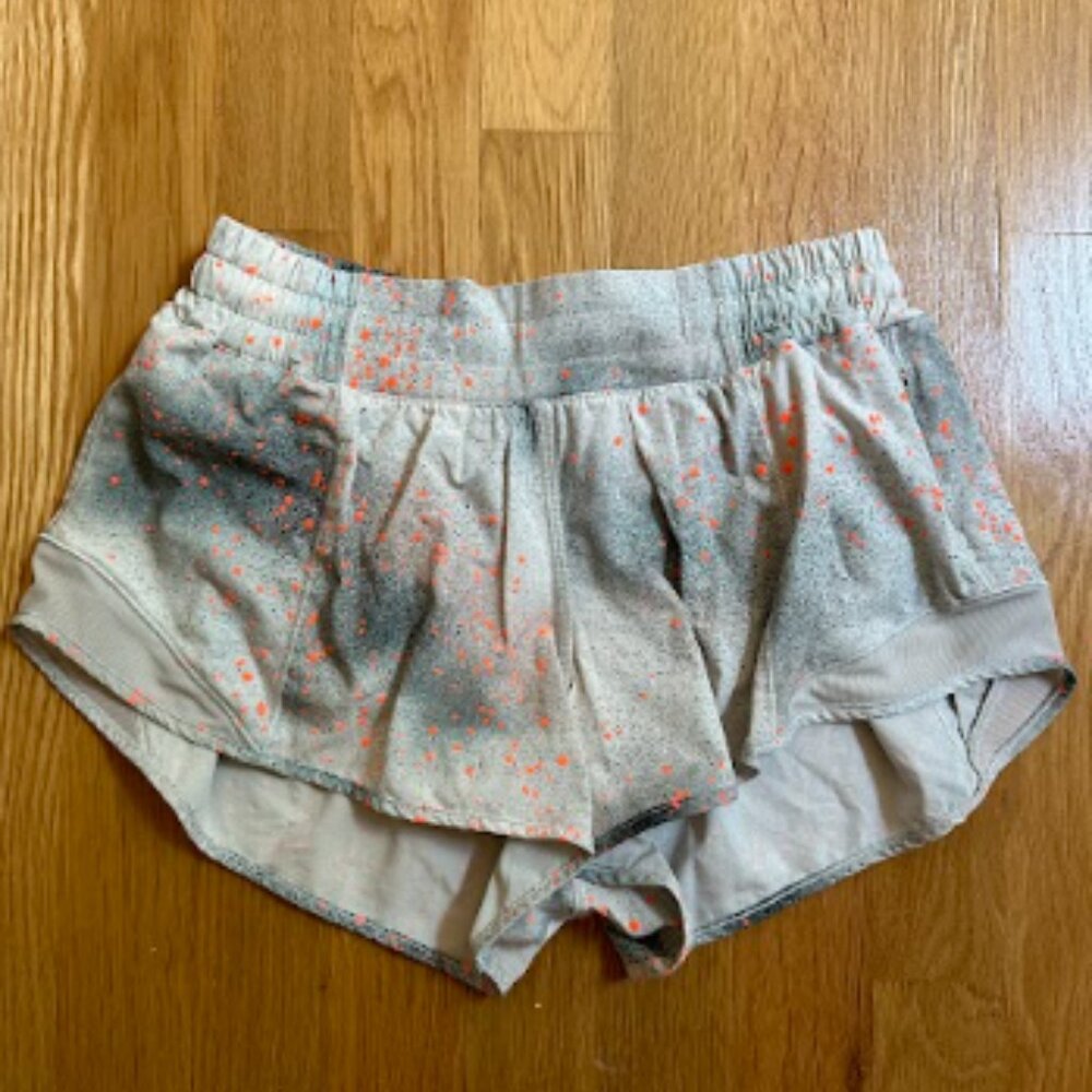 Lululemon Reflective Hotty Hots 2.5